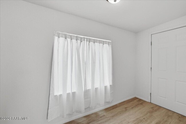 Building Photo - 25415 Cedar Dr