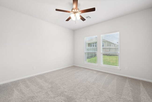 Building Photo - 4 Bedroom Home in Troy ISD!