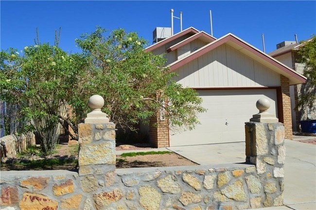 Building Photo - 11713 Snow Hawk Dr