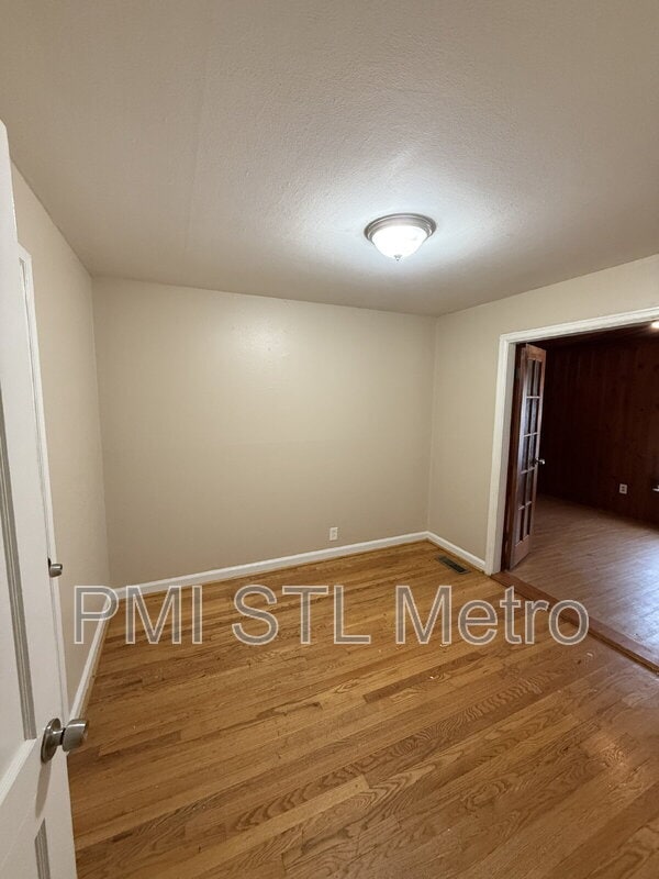 Building Photo - 10188 Newbold Dr