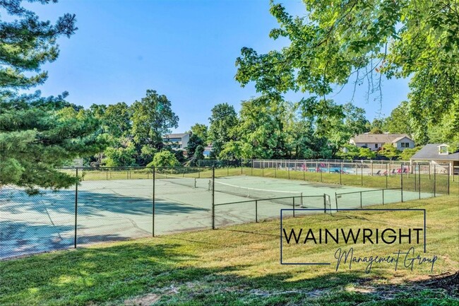 Building Photo - 7213 Peppervine Ct
