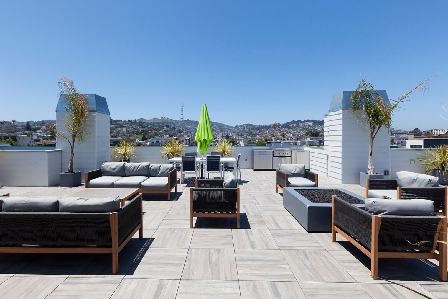 Building Photo - 134B Lexington St