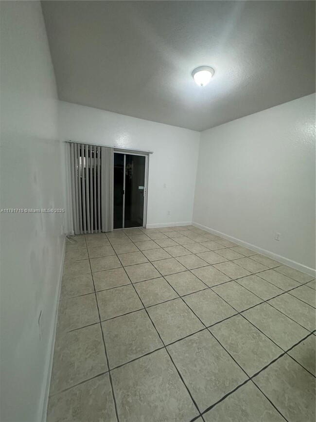 Building Photo - 2991 NW 36th Ln