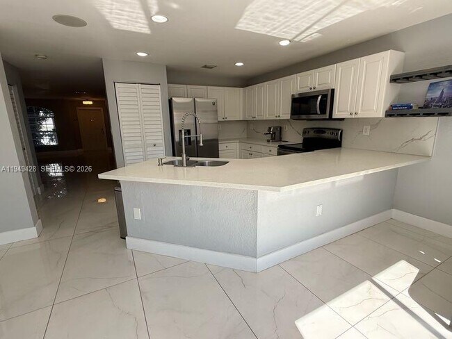 Building Photo - 11612 NW 51st Terrace