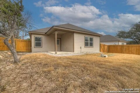 Building Photo - 156 Remington Rd
