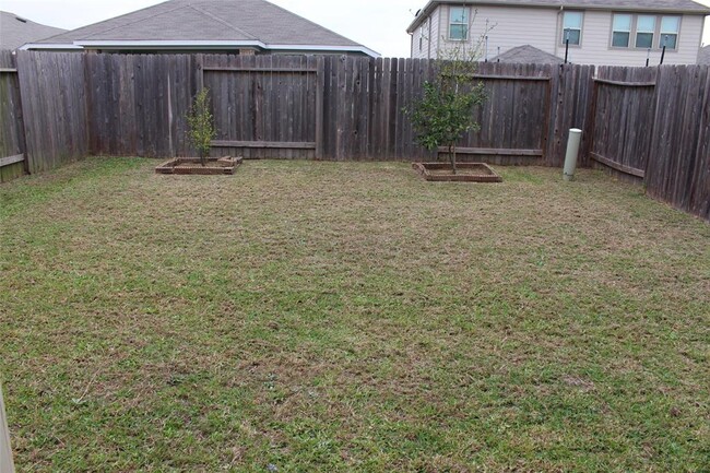 Building Photo - 6643 Sharpstone Creek Ln