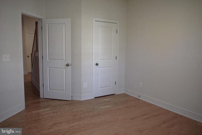 Building Photo - 23079 Sullivans Cove Sq