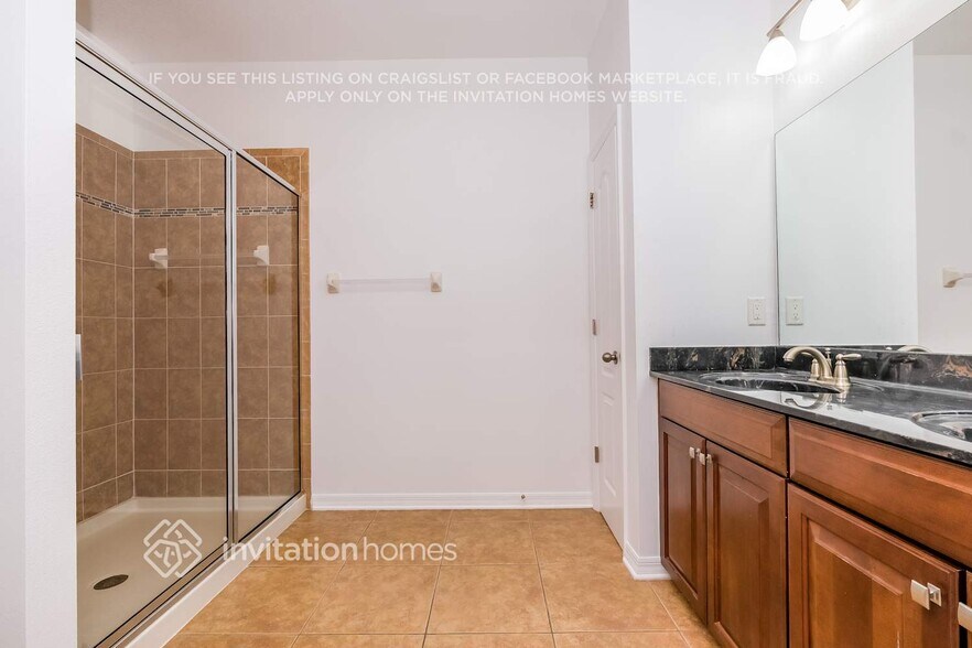 Building Photo - 12592 Streamdale Dr