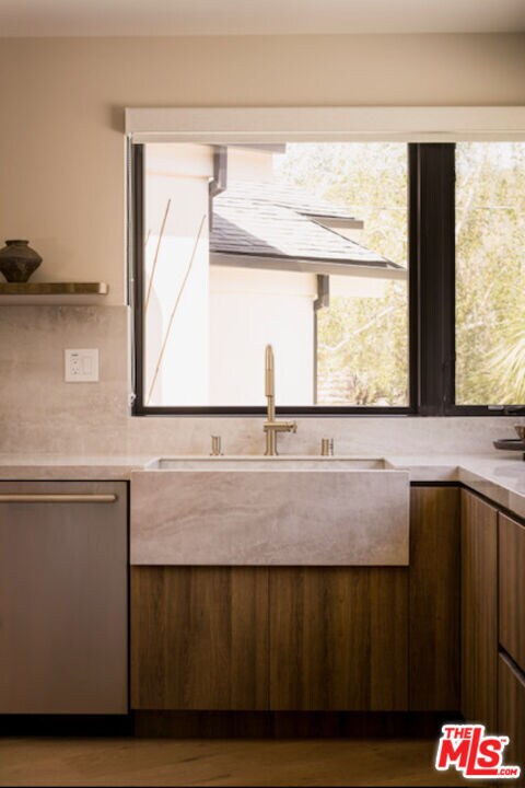 Building Photo - 3637 Loadstone Dr