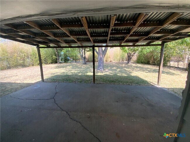 Building Photo - 2016 S 11th St