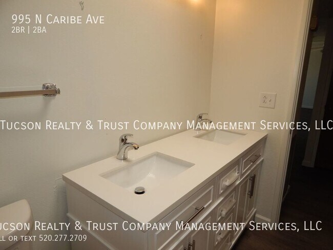 Building Photo - 995 N Caribe Ave