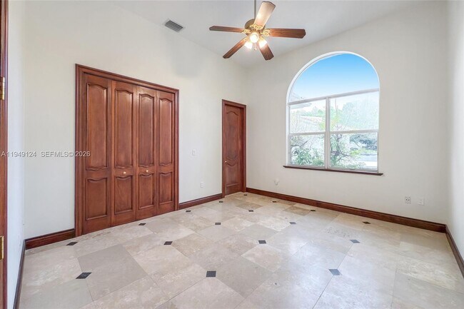 Building Photo - 8480 SW 98th St