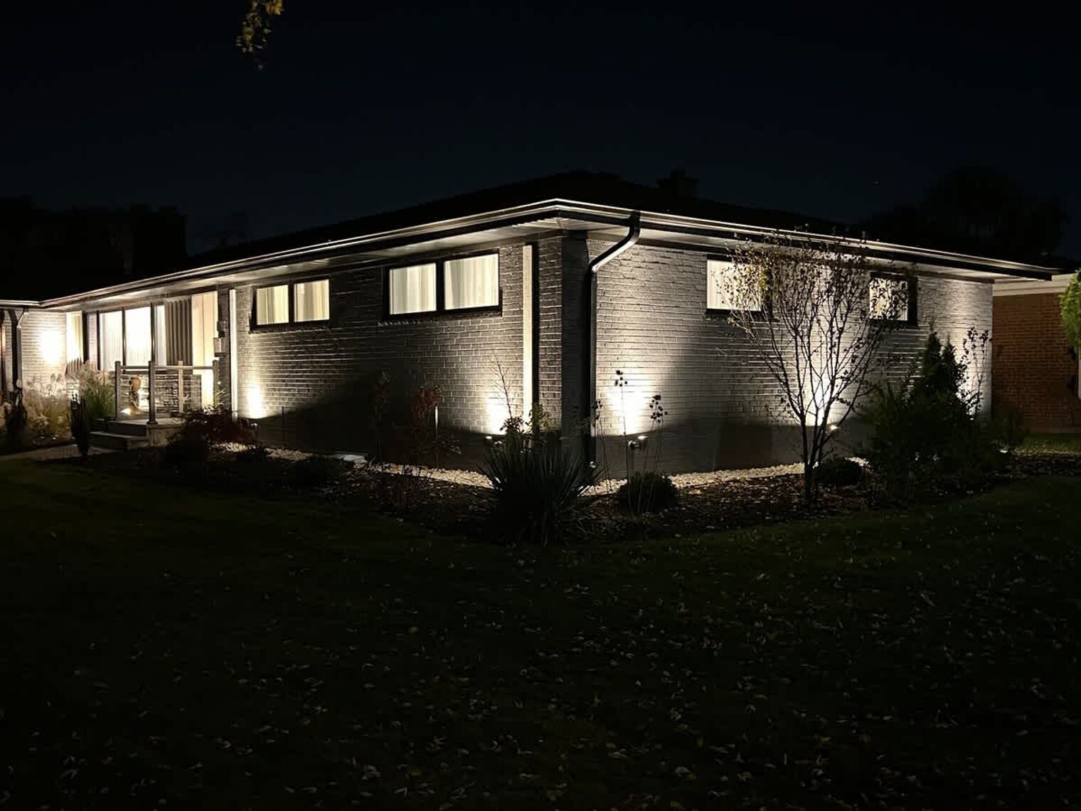 Building Photo - 7018 Le Claire Ave