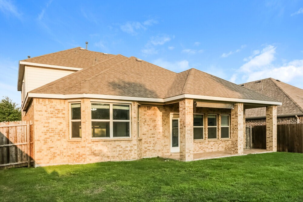 Building Photo - 3013 Colorado Dr