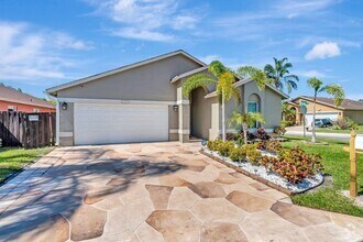 Building Photo - Waterway Cove