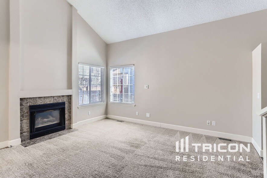 Building Photo - 5575 W 115th Pl