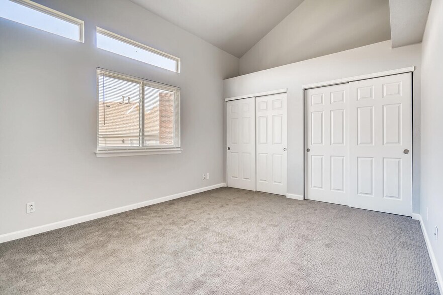 Building Photo - 1342 S Cathay Ct