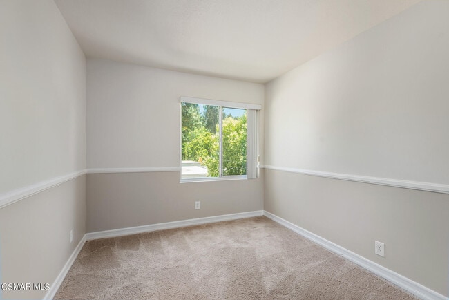 Building Photo - 1520 Redwood Cir