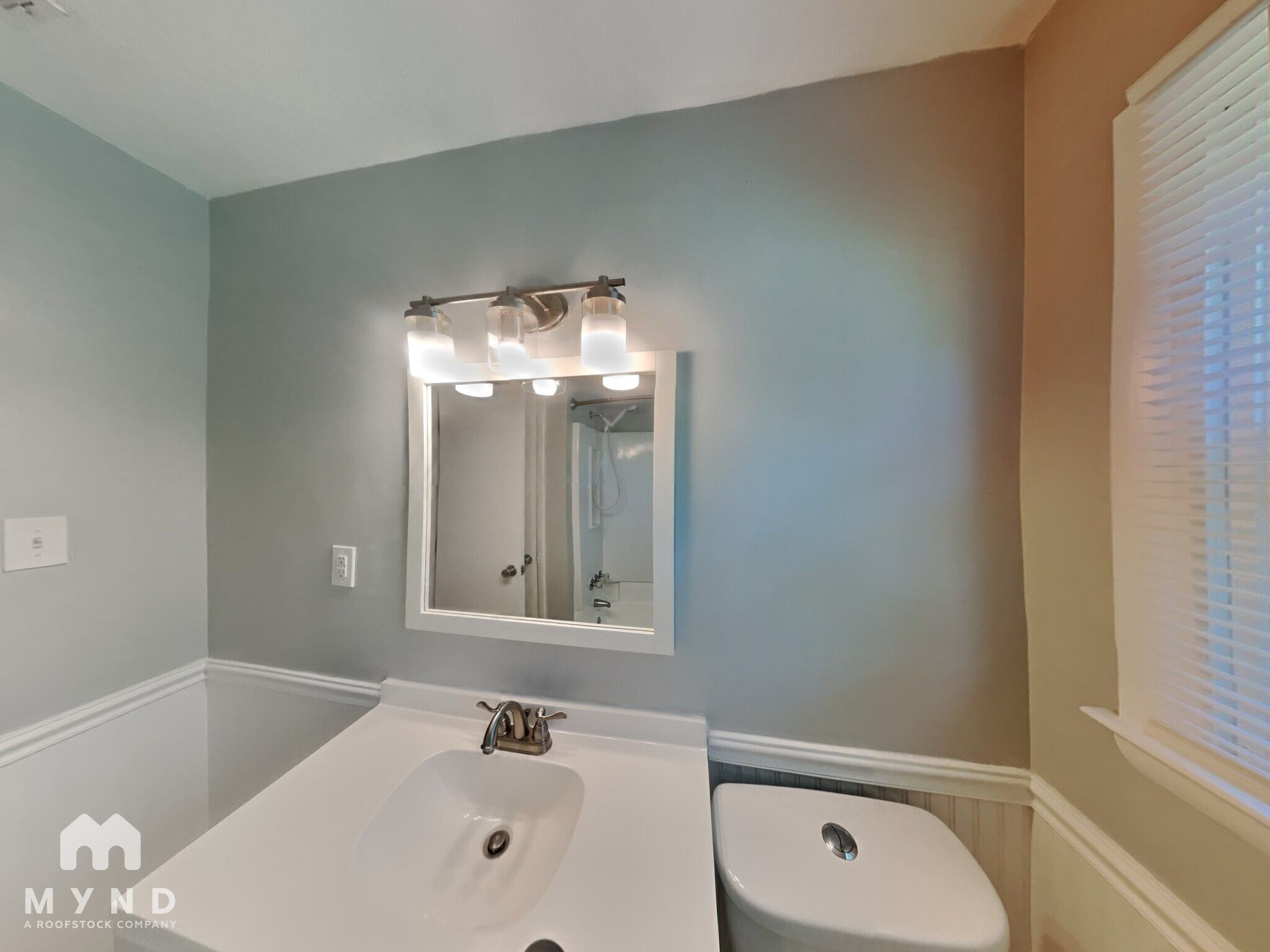 Building Photo - 307 King Arthur Trail