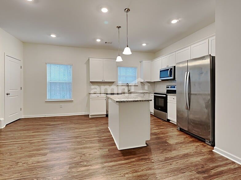 Building Photo - 169 Cheatham Hill Ln