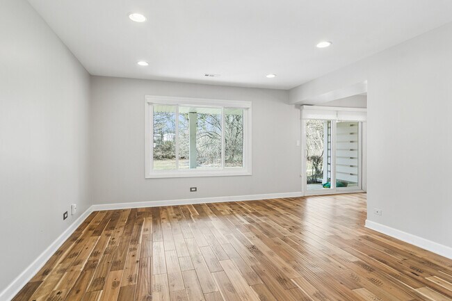 Building Photo - 452 Kennedy Pl