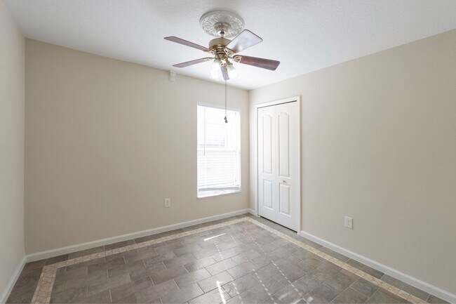 Building Photo - 2711 Breakwater Ct