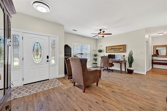 Building Photo - 38 Lone Oak Blvd