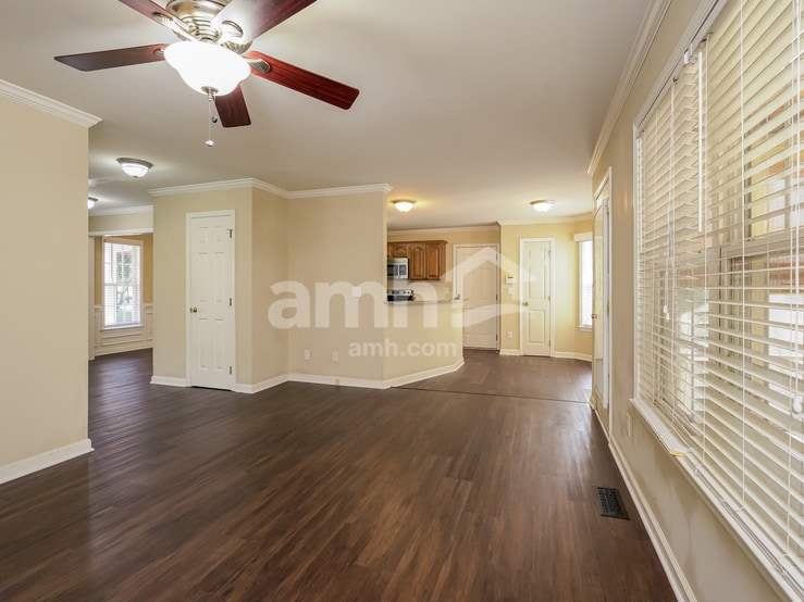 Building Photo - 349 Covington Dr