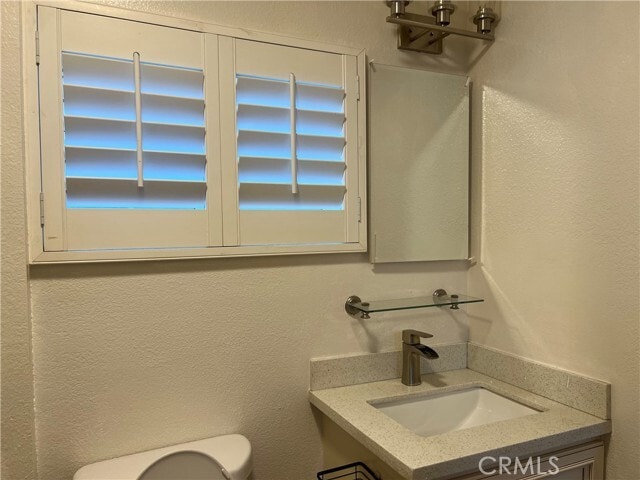 Building Photo - 729 N Soldano Ave