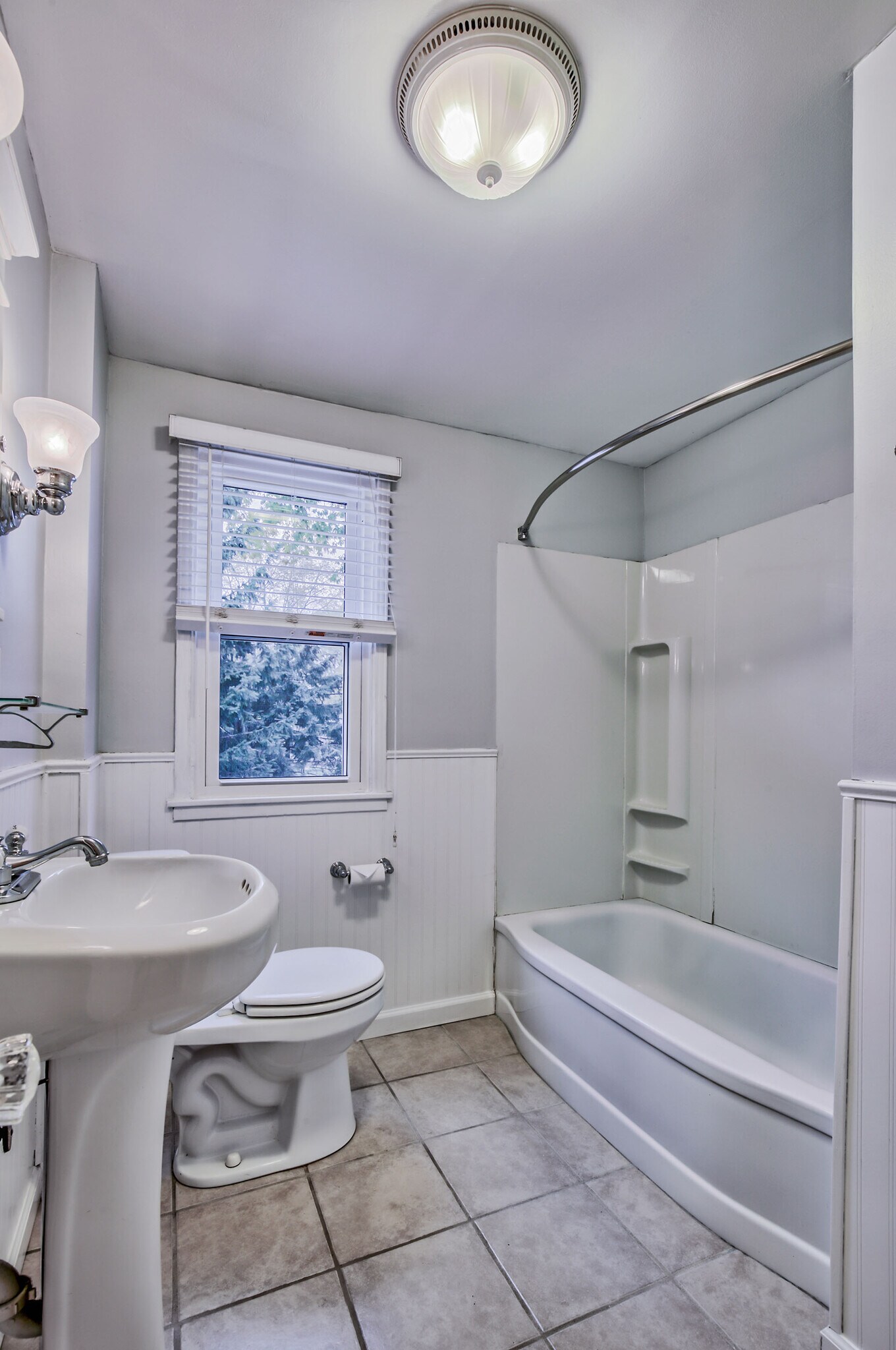 Building Photo - 470 Falstaff Rd