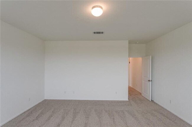 Building Photo - 224 Montauk Loop