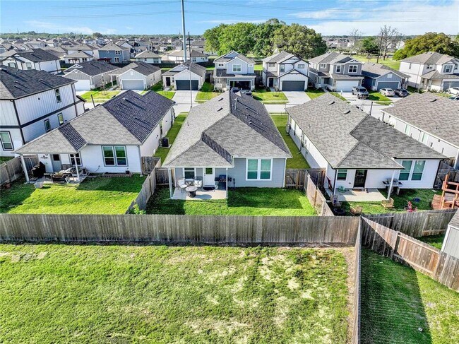 Building Photo - 23823 Escardilla Dr
