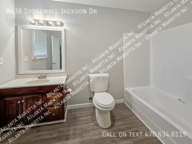 Building Photo - 8438 Stonewall Jackson Dr