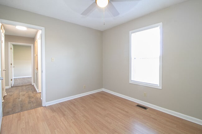 Building Photo - 2009 Timberline Cir