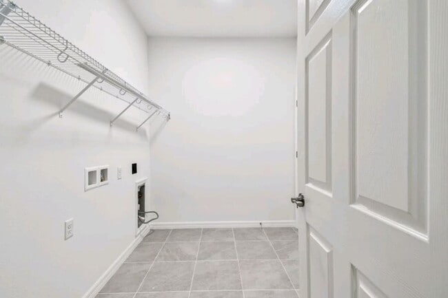 Building Photo - Lakewood Ranch Brand New Villa 2 bedroom with flex space (Office/ 3rd Bedroom)