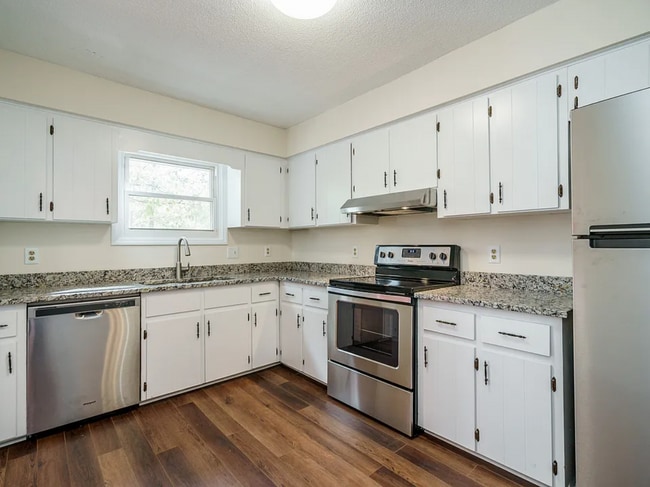 Building Photo - 4702 Cornwall Pl