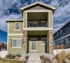 Building Photo - Beautiful 2 Story 4 Bedroom 4 Bath Home On...