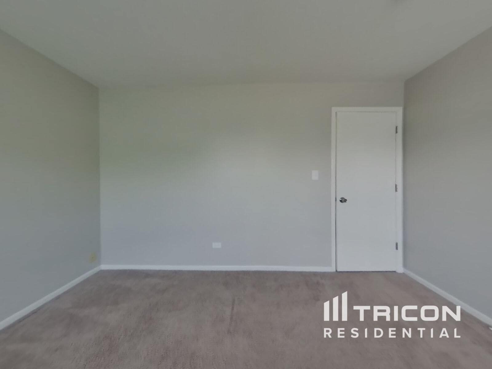 Building Photo - 3106 Anton Cir
