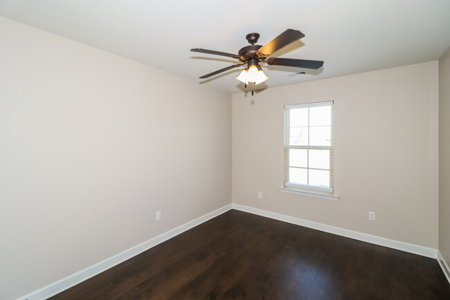 Building Photo - 3567 Marion Ln