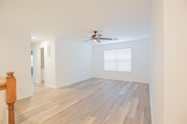 Building Photo - 5413 Kiam St