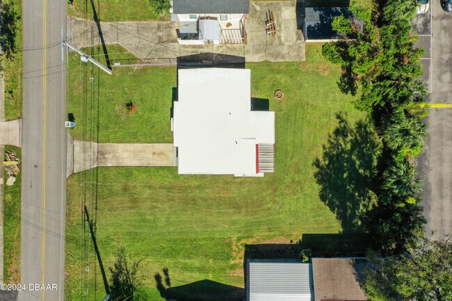 Building Photo - 2669 Anastasia Dr