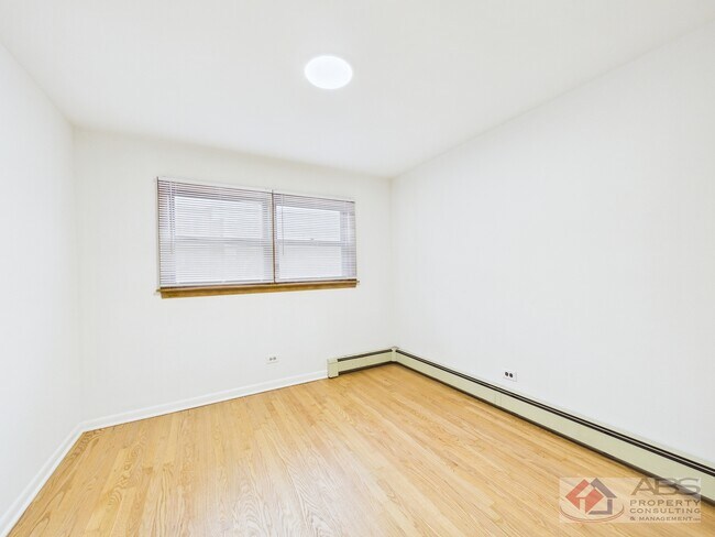 Building Photo - 11219 S Martin Luther King Dr