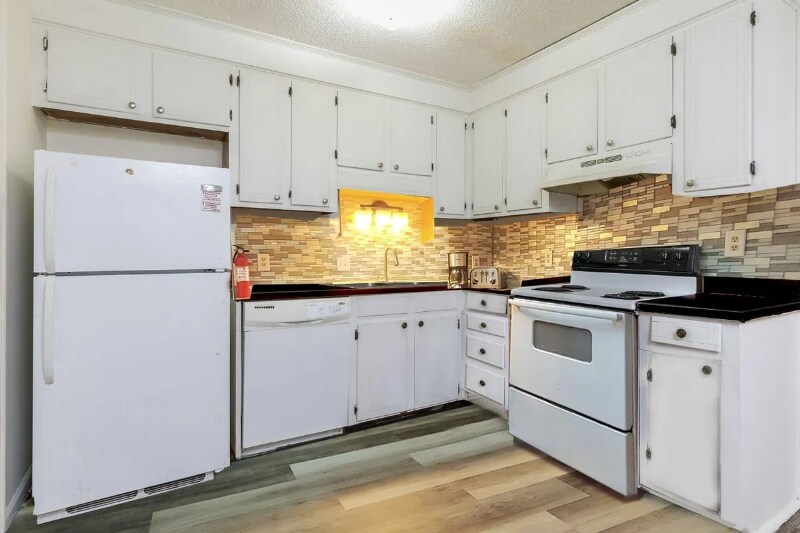 Building Photo - 106 Muir Ct