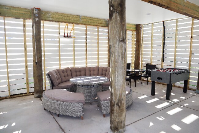 Building Photo - 38893 Verandah Bay Drive