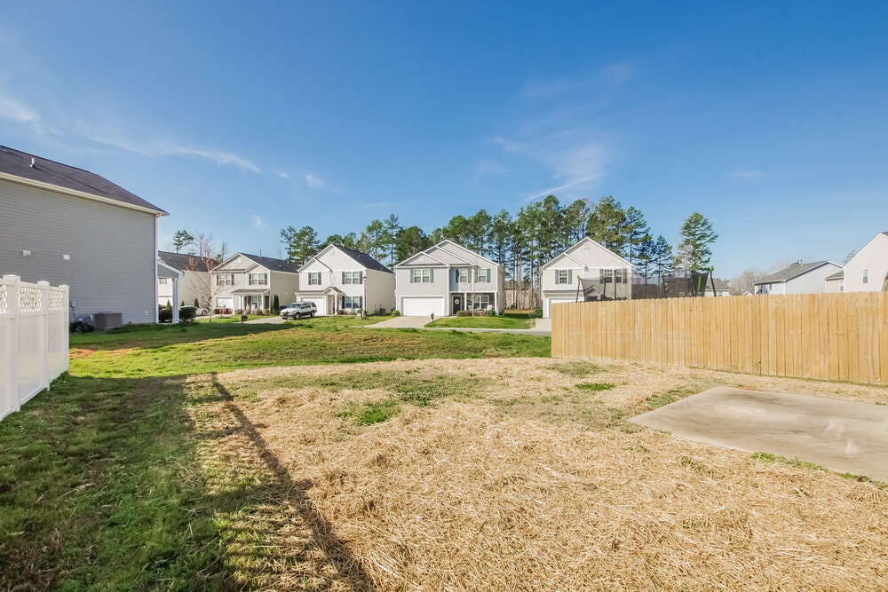 Building Photo - 706 Waterlemon Way