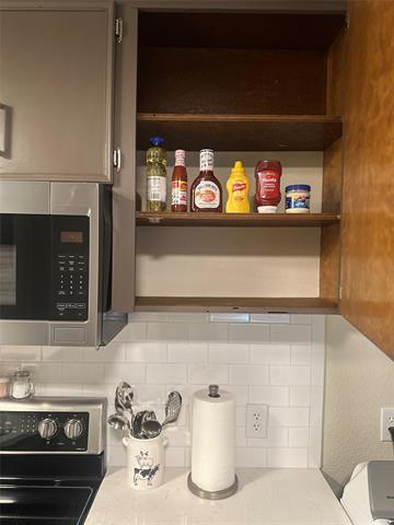 Building Photo - 1649 Palm St