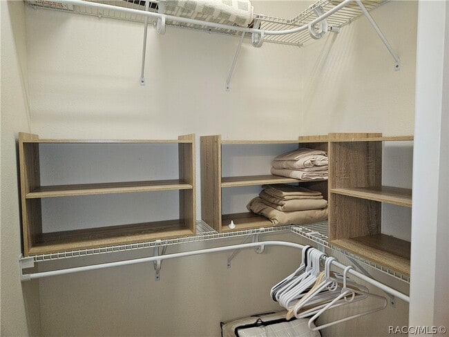 Building Photo - 2353 N Mia Point