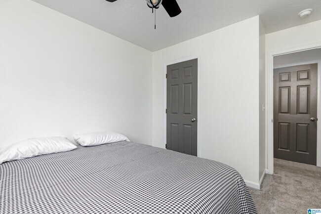 Building Photo - 43 Faulkner Dr