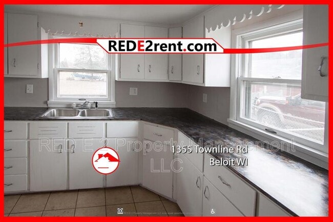 Building Photo - 1355 Townline Ave