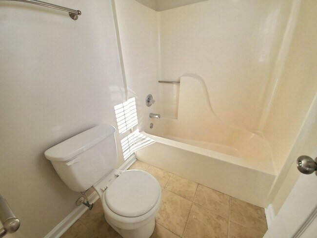 Building Photo - 7886 Uriah Dr